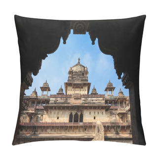Personality  Jehangir Mahal (Orchha Fort) In Orchha, India Pillow Covers