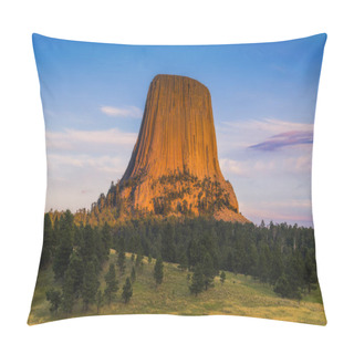 Personality  Beautiful Devil Tower At Sunset Wyoming,usa. Pillow Covers