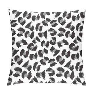 Personality  Colourful Classic Modern Animal/Leopard Brush Strokes Seamless Print Background In Vector - Suitable For Both Online/physical Medium Such As Website Resources, Graphics, Print Designs, Fashion Textiles And Etc. Pillow Covers