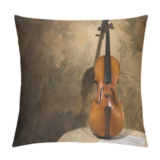 Personality  Old Italian Violin On A Wall Backround Pillow Covers