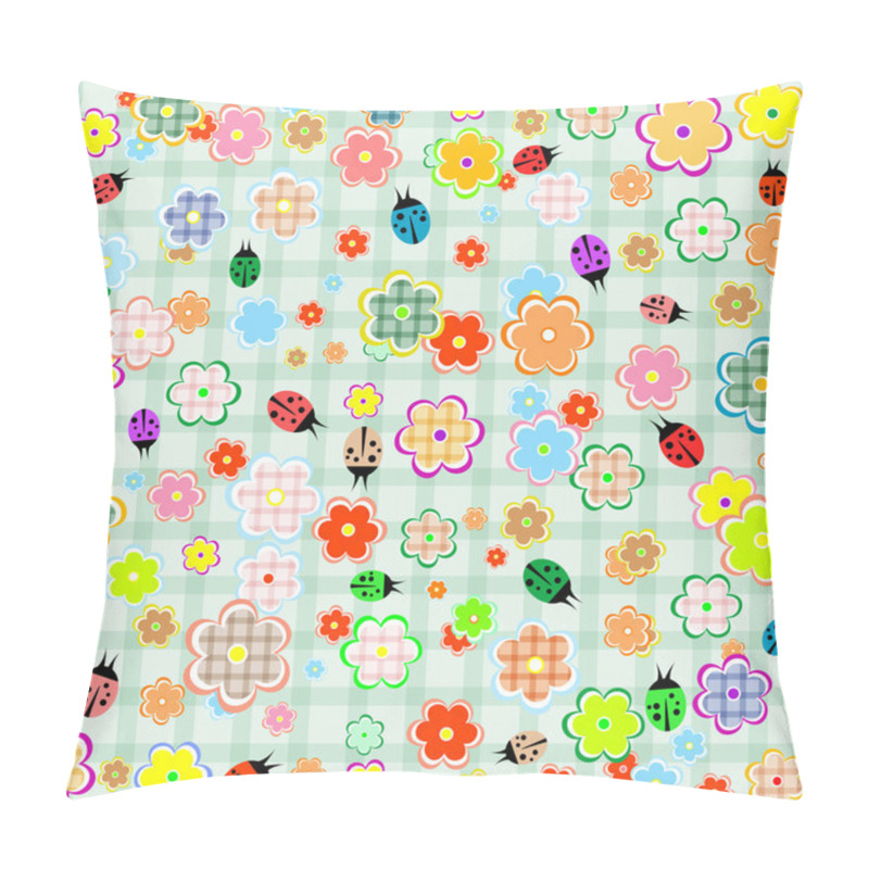 Personality  Flowers and ladybugs seamless pattern background pillow covers