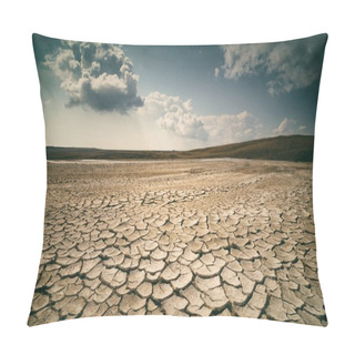 Personality  Dramatic Sky With Clouds Over Cracked Earth Pillow Covers