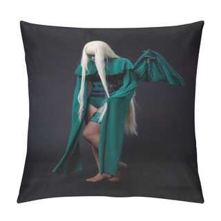 Personality  Blond Girl In Green Fury Cosplay Character Pillow Covers