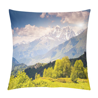 Personality  Beautiful View Of Alpine Meadows Pillow Covers