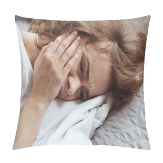 Personality  Poor Lady Struggling With Toothache Pillow Covers