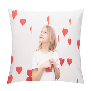 Personality  A Little Girl Is Dreaming On The Background Of A Garland Of Hearts. Greeting Card For Valentine's Day, Mother's Day, Father's Day. Pillow Covers
