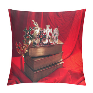 Personality  Ancient Golden And Silver Crowns With Gemstones On Books On Red Cloth Pillow Covers