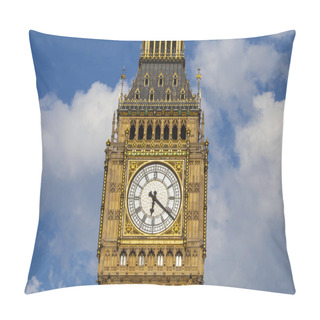 Personality  Elizabeth Tower In London Pillow Covers