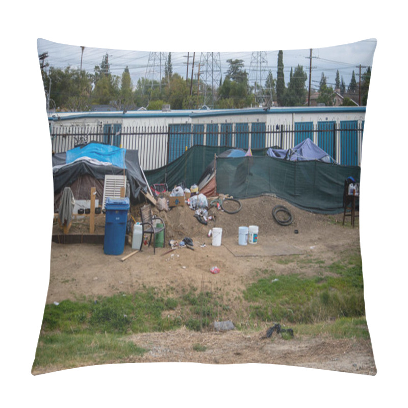 Personality  Northridge, California / USA -  March 8, 2021: A homeless encampment adjacent to the rail line in Northridge, where the Metrorail and Amtrak trains pass through the San Fernando Valley.  pillow covers