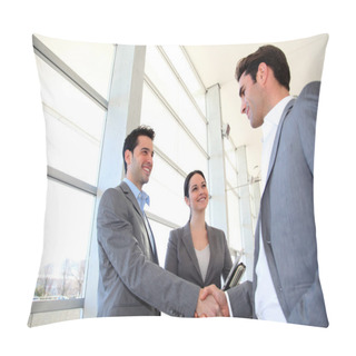 Personality  Business Partners Shaking Hands In Meeting Hall Pillow Covers