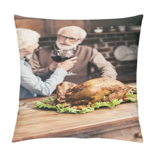 Personality  Senior Couple Clinking Glasses On Thanksgiving Pillow Covers