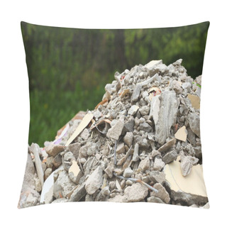 Personality  Full Construction Waste Debris Rubble Bags Pillow Covers