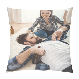 Personality  Woman Shouting On Drunk Man Pillow Covers