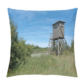 Personality  Enclosed Deer Stand Made Of Wood On A Wild Meadow With Bushes In Summer  Pillow Covers