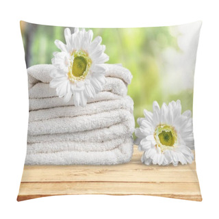 Personality  Pile Of  Fluffy Towels And Chamomile Flowers Pillow Covers