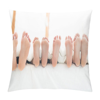 Personality  Feet Of Family In Bed Pillow Covers
