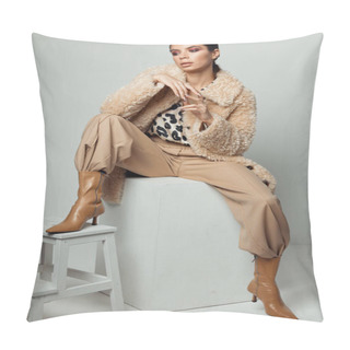 Personality  Brunette With Bright Makeup On Her Face Fashionable Clothes Pillow Covers