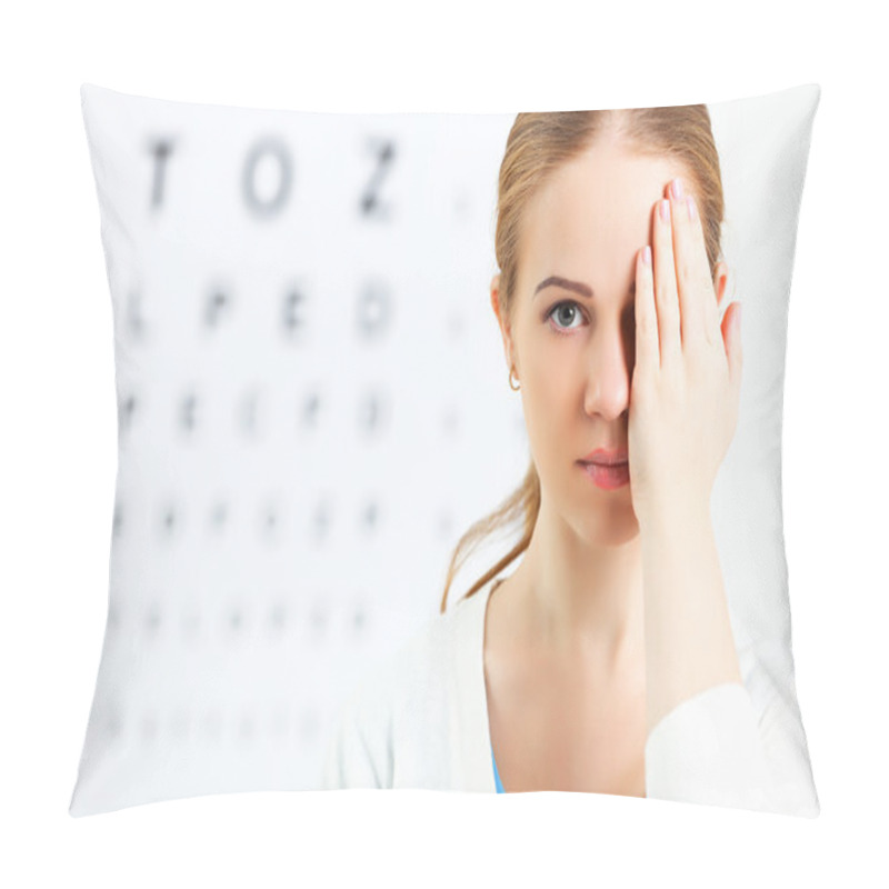Personality  Eyesight Check. Woman  At Doctor Ophthalmologist Optician Pillow Covers