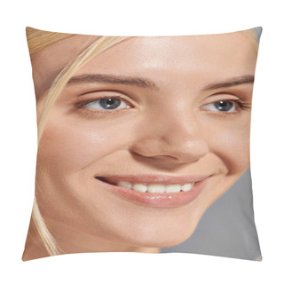 Personality  Close Up Shot Of Beautiful Girl With Wide Smile And Healthy Teeth In Gray Background Pillow Covers