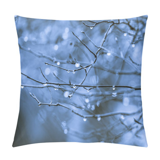 Personality  Twigs And Water Drops Pillow Covers