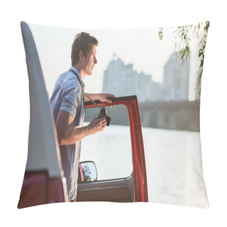 Personality  Man With Vintage Film Camera Pillow Covers