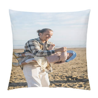 Personality  Happy Young Father Playing With Baby On Beach In Treviso Pillow Covers