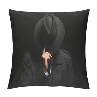 Personality  Old Fashioned Detective In Hat On Dark Background Pillow Covers