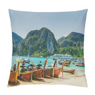 Personality  Boats At Sea In Thailand Pillow Covers