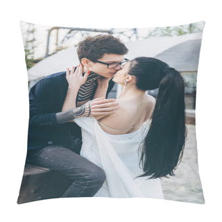 Personality  Relationship Pillow Covers