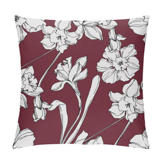 Personality  Vector Narcissus Floral Botanical Flower. Black And White Engraved Ink Art. Seamless Background Pattern. Pillow Covers