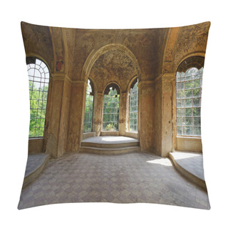 Personality  Inside A Ruined Castle Pillow Covers