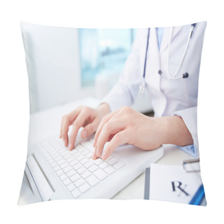 Personality  Modern Diagnosing Pillow Covers