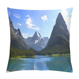 Personality  Swiftcurrent Lake Pillow Covers