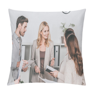Personality  Young Businesspeople Holding Papers And Looking At Professional Smiling Mentor In Office Pillow Covers