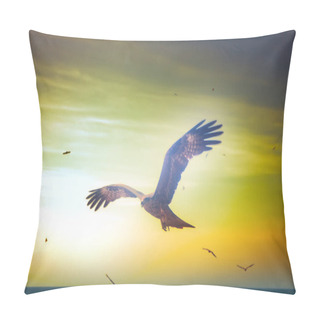 Personality  The Sea Eagles. Kites Over Indian Ocean. Tropical Sunset And Quiet Surface Of Sea Pillow Covers