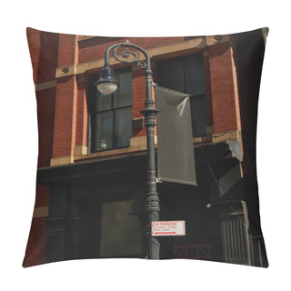 Personality  Red Brick Vintage Building And Lantern With Parking Area Sign In Downtown Of New York City In Autumn Pillow Covers