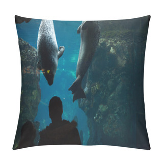 Personality  Harbor Seals In Genoa Aquarium Pillow Covers