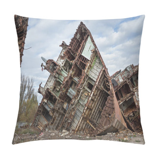 Personality  Huge Rusty Pieces Of Decommissioned Marine Ship That Was Cut And Left On The Shore. Pillow Covers