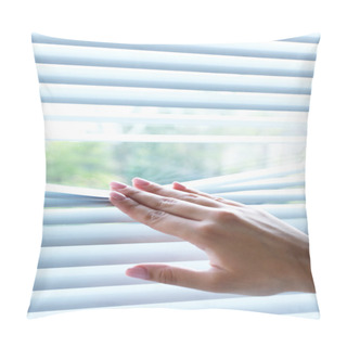 Personality  Female Hand Separating Slats Pillow Covers