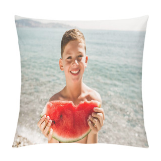 Personality  Cheerful Child Eating Juicy Watermelon. Kids Emotions Boy Eating Watermelon On The Background Of The Sea, The Beach, The Sea Coast. Pillow Covers