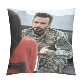 Personality  Depressed Soldier Talking At Psychiatrist And Gesturing While Sitting On Couch During Therapy Session Pillow Covers