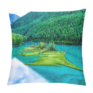 Personality  Beautiful Kanas Lake Wolong Bay In SummerAltay, Xinjiang, China Pillow Covers