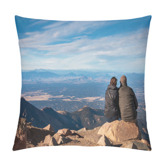Personality  Couple Sitting On Top Of Pikes Peak, Colorado Pillow Covers