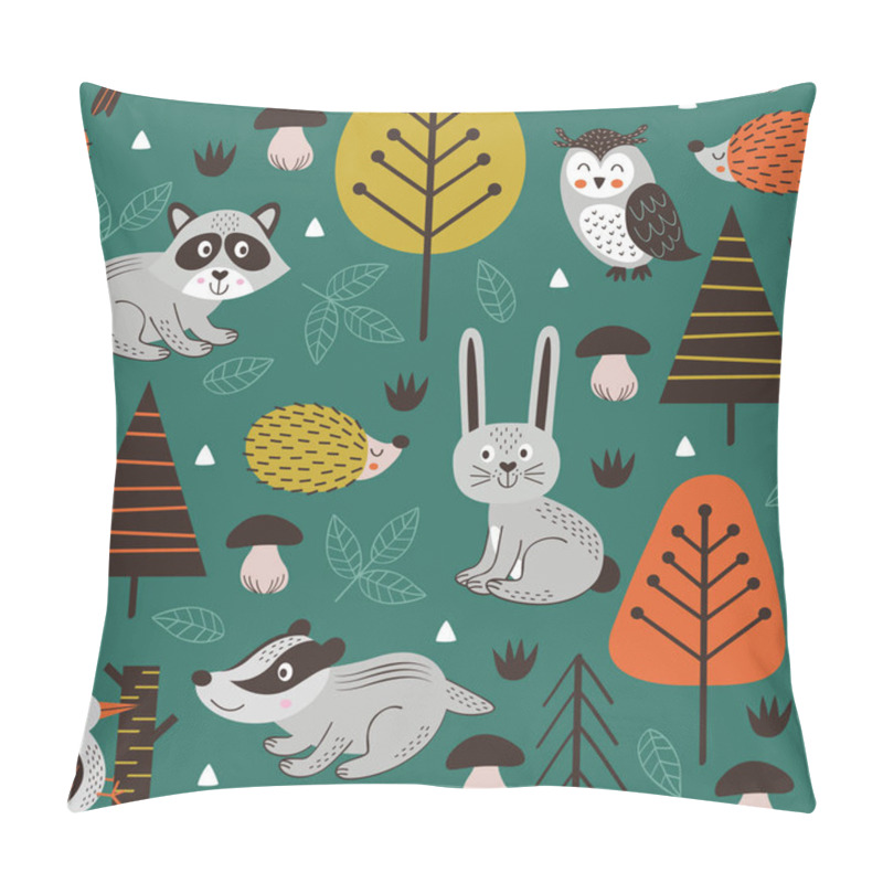 Personality  seamless pattern with forest animals on green background Scandinavian style - vector illustration, eps pillow covers
