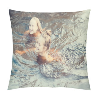 Personality  Cute Little Girls Swimming In Pond Pillow Covers