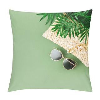 Personality  Tropical Leaves And Beach Bag With Sunglasses On Green Background. Top View, Flat Lay. Pillow Covers