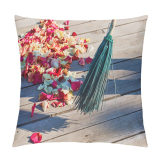 Personality  Multicolored Rose Petals Are Swept With A Broom After The Weddin Pillow Covers