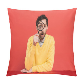 Personality  Scrupulous Man In Yellow Long Sleeve Jumper Holding Magnifying Glass On Red Coral Background  Pillow Covers