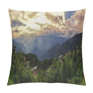 Personality  Shilong Peak Pillow Covers