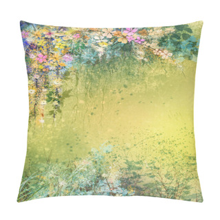 Personality  Watercolor Painting White, Yellow, Red Ivy Flowers And Soft Leaves. Yellow-brown Color Texture On Grunge Paper. Pillow Covers